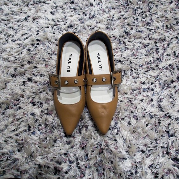 Korean Brand YUUL YIE Tan Stylish Flats Leather - Picture 6 of 7